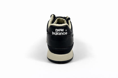 New Balance W576CKK schwarz