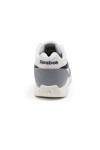 Reebok Rewind Run GV8544 beige silber